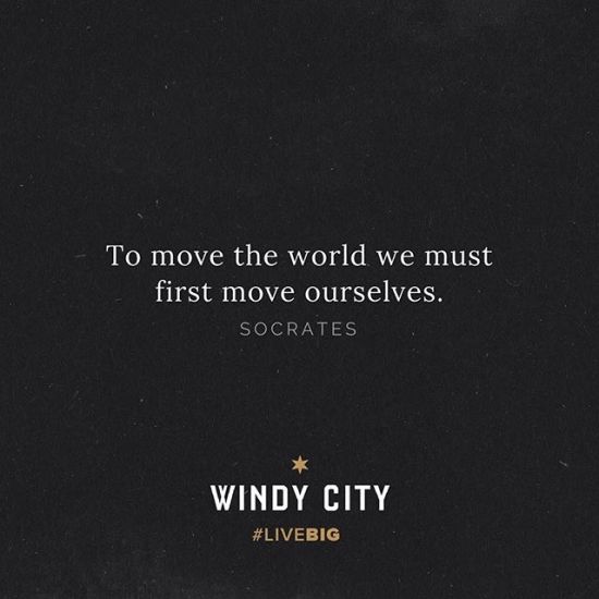 No time like the present. •
#windycitylivin #liveBIG