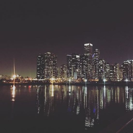 #Chicago at night #chicagoatnight #Chicago #windycity #windycitylivin #chicagoishome #ilovemycity