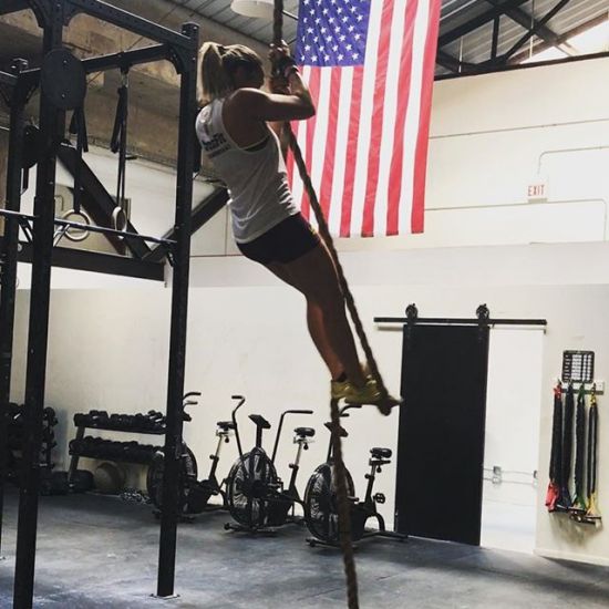 Going up... #ropeclimbs #crossfit #crossfitgirls #windycity #windycitycrossfit