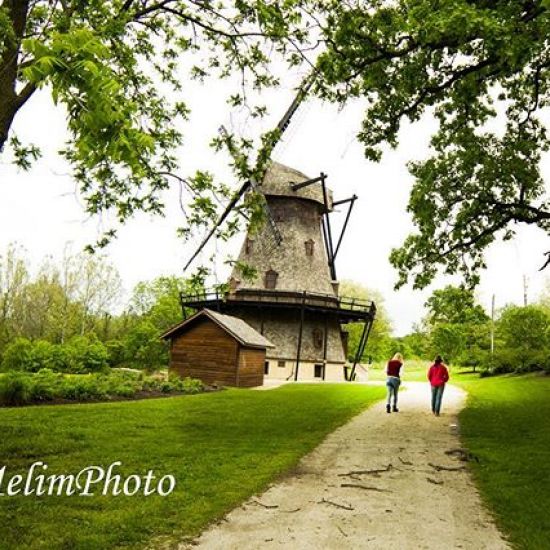 -Wandering-
#photo #photography #photographer #hdr #hdrphotography #outdoorphotography #nature #naturephotography #trees #grass #windmill #artwork #aurora #illinois #chitown #chicago #windycity #windycitylivin #windycitybloggers