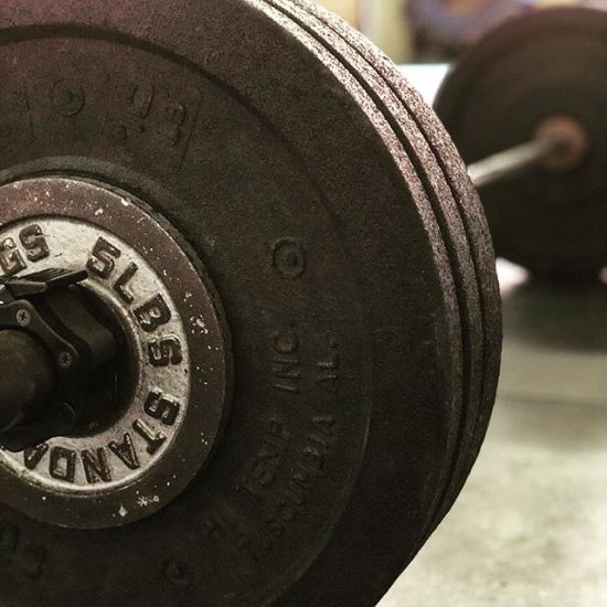 Managed to get to heaviest deadlift @110 lbs today. And for the first time ever, I can do unassisted chin ups!!!! Feeling strong. Feeling better. #windycitycrossfit #strongereveryday