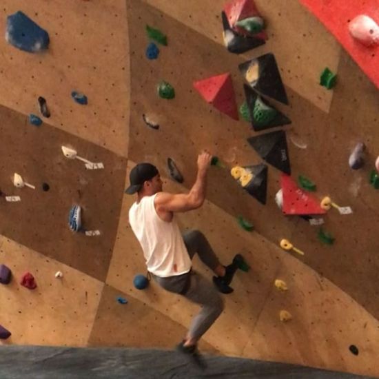 Tried some indoor rock climbing and bouldering today for the first time at @brooklynboulders. Lots of respect for people who train for this full time. It’s was a blast and an adrenaline rush and won’t be the last time doing it. It’s awesome to see how @crossfit prepares you for so many realms of fitness and helps apply your fitness outside of the gym. 
#rockclimbing #bouldering #brooklynboulders #fitness #windycitylivin