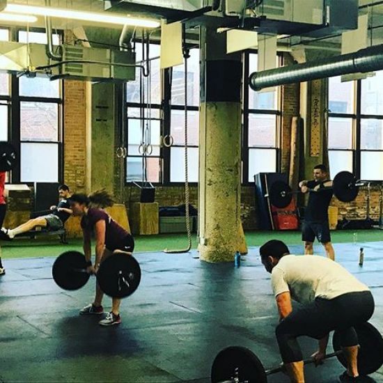 @windycitysc the 630pm class getting it done. #windycitylivin #windycitycrossfit